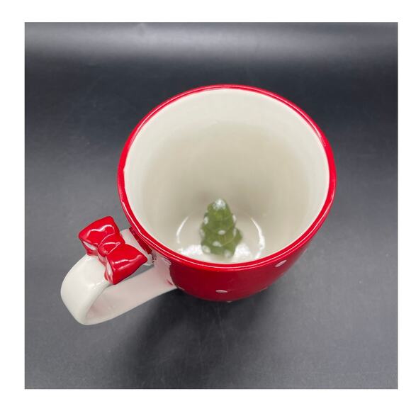 3D Global Design Kate Williams Christmas Mug with Tree Red & White Polka Dots - Picture 1 of 8